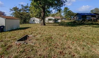 120 Birchwood Dr, Ballwin, MO 63011