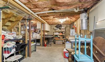 13 Elm St, Antrim, NH 03440