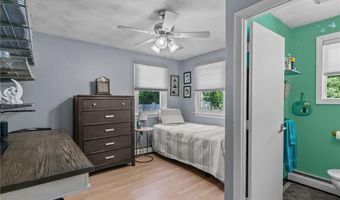 21 High Service Ave, North Providence, RI 02911