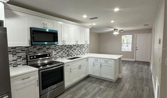 129 FLIPPEN Ave, Avon Park, FL 33825
