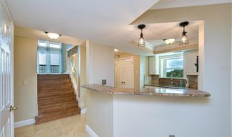 6504 SURFSIDE Blvd 8, Apollo Beach, FL 33572