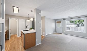 7047 139th Ave NW, Anoka, MN 55303