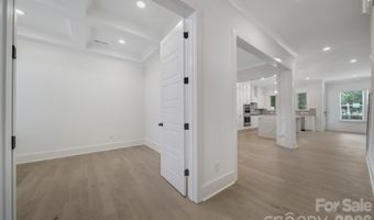 1016 Rockway Dr, Charlotte, NC 28205