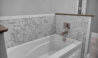 410 Crooked Stick Dr, Bedford, IN 47421