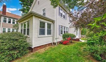 4 Talbot Mnr, Cranston, RI 02905