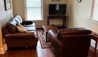 12 CATHERINE St 2, Newport, RI 02840