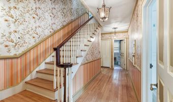 422 S Highland St, Ada, OK 74820