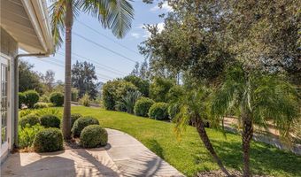 1581 Sycamore Dr, Fallbrook, CA 92028