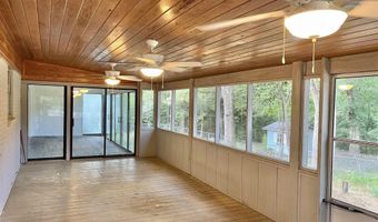 1838 Dogwood Dr, Atmore, AL 36502