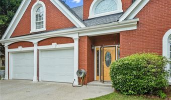 4505 Lakefield Bnd, Berkeley Lake, GA 30096