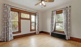 701 11th St NW, Austin, MN 55912