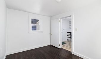 1609 W Main Rd, Middletown, RI 02842