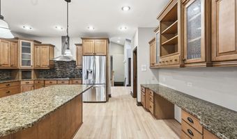 45 Burnette Dr, Antioch, IL 60002