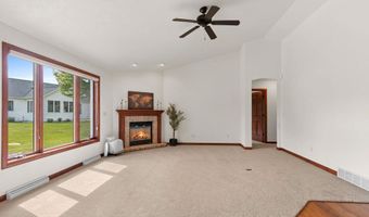 52 PENBROOK Cir 47, Appleton, WI 54911