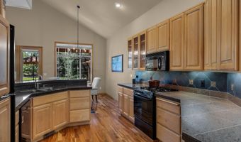 343 Mount Washington Dr, Bend, OR 97702