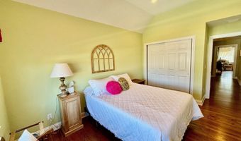 20 Great Hill Dr 20, Bethel, CT 06801