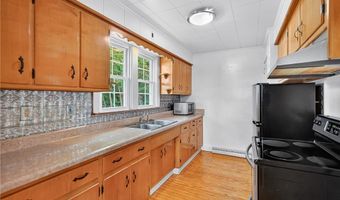 1605 Maratta Rd, Aliquippa, PA 15001