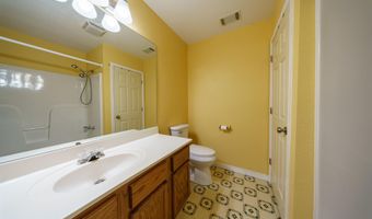 147 Pleasant Hills Rd, Batesville, AR 72501