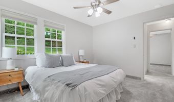 3543 HARRISON Dr, Astoria, OR 97103