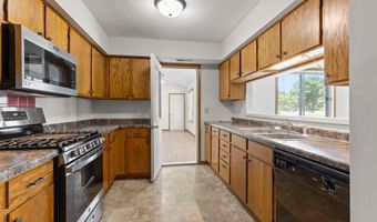 15720 Griffon Path, Apple Valley, MN 55124