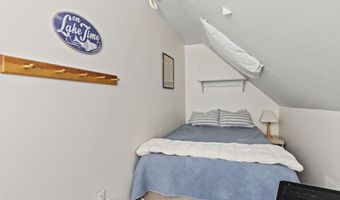 301 PRIDE FARM Rd, Falmouth, ME 04105
