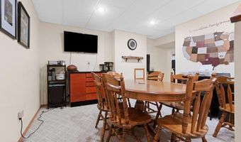N9166 KERNAN Avenue, Appleton, WI 54915