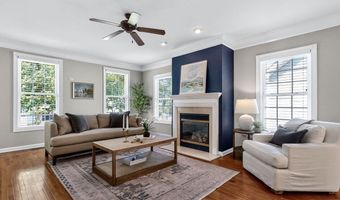 1304 Applethorn Dr, Apex, NC 27502