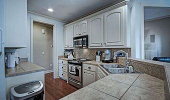 243 E Pinebrook Dr, Brandon, MS 39047