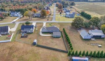 4345 Walnut St, Albertville, AL 35950