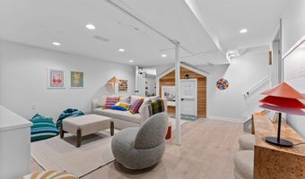 1410 Creal Cres, Ann Arbor, MI 48103