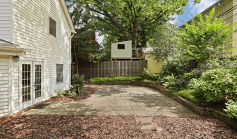 1453 N LONGFELLOW St, Arlington, VA 22205