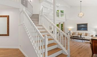 210 E Panana Pl, Kihei, HI 96753