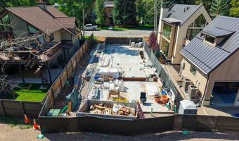 622 W Smuggler St, Aspen, CO 81611