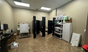 1705 S Walton Blvd, Bentonville, AR 72712