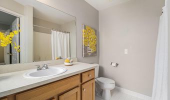 2756 Barclay Way, Ann Arbor, MI 48105