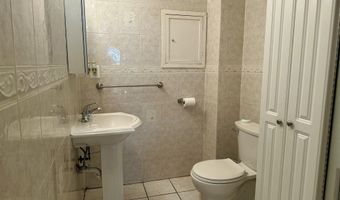 404 Harmony Rd, Middletown, NJ 07748