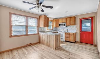 8 Fox Hill Ter, Ansonia, CT 06401