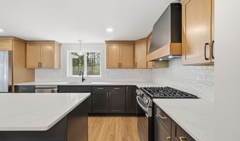 44 Wildbrook Rd, Billerica, MA 01821