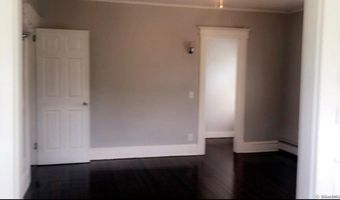 476 Park Ave, Bloomfield, CT 06002
