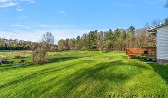9095 76th St SE, Alto, MI 49302