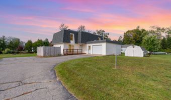 121 Channel Rd, Alpena, MI 49707