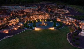 204 Lucca Dr, Greenville, SC 29609