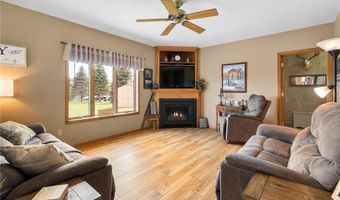 1605 22nd Ave SW, Austin, MN 55912
