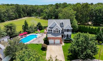 5 Overlook Ct, Bayville, NJ 08721