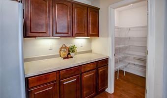 4625 Wisteria Dr, Alton, IL 62002
