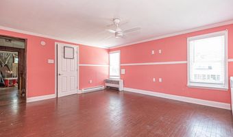 19 BURLEY St, Berlin, MD 21811