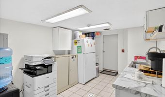 112 S Madison Ave, Aurora, MO 65605