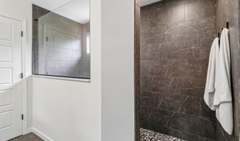 8 Liam Ct, Algonquin, IL 60102