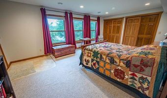 895 Vijobi Trl, Amery, WI 54001