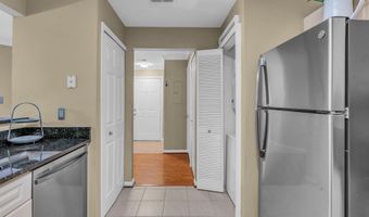 20593 CORNSTALK Ter 101, Ashburn, VA 20147